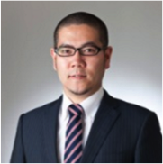 村山慶輔
